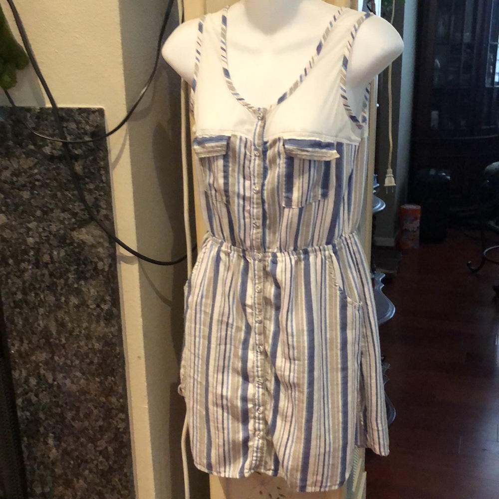 3/$30 Above the Knee Scoop Neck Elastic Waisted Button Front Summer Dress S